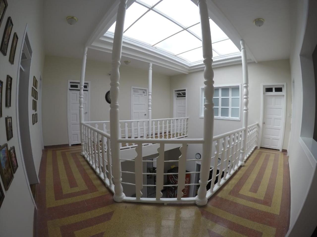 Nomad Hostel 麦德林 外观 照片